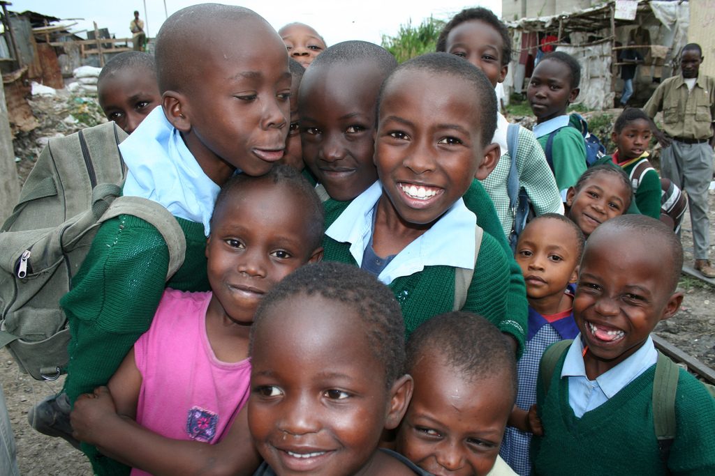 Children in Kenyan slums